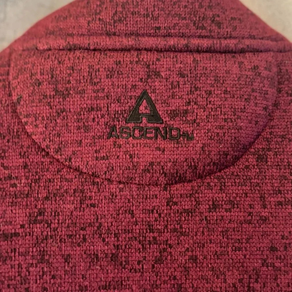 Ascend Women’s Full Zippered Sweater, Size S with Sherpa Lining. Purple/Black - Picture 7 of 8